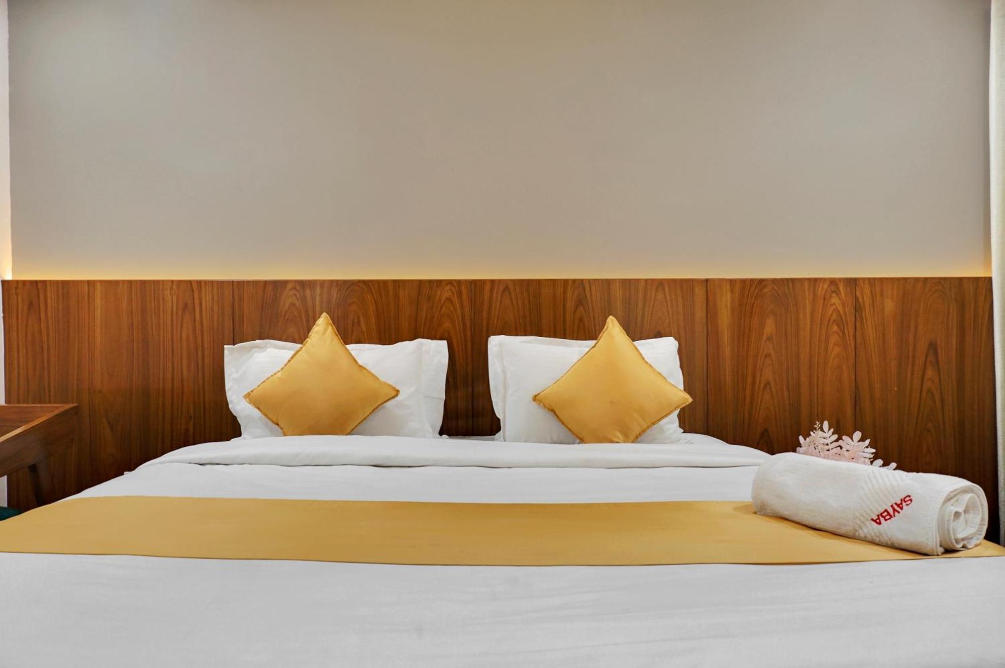 Hotel Sayba Executive Poona Buitenkant foto